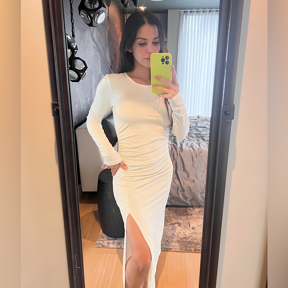 🕊️ ARITZIA - Wilfred dress - NWT